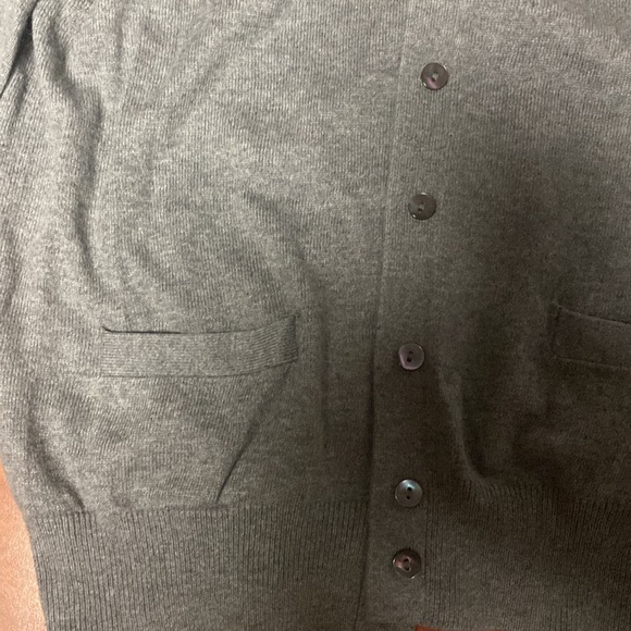 Grey Cardigan with details - Picture 2 of 3